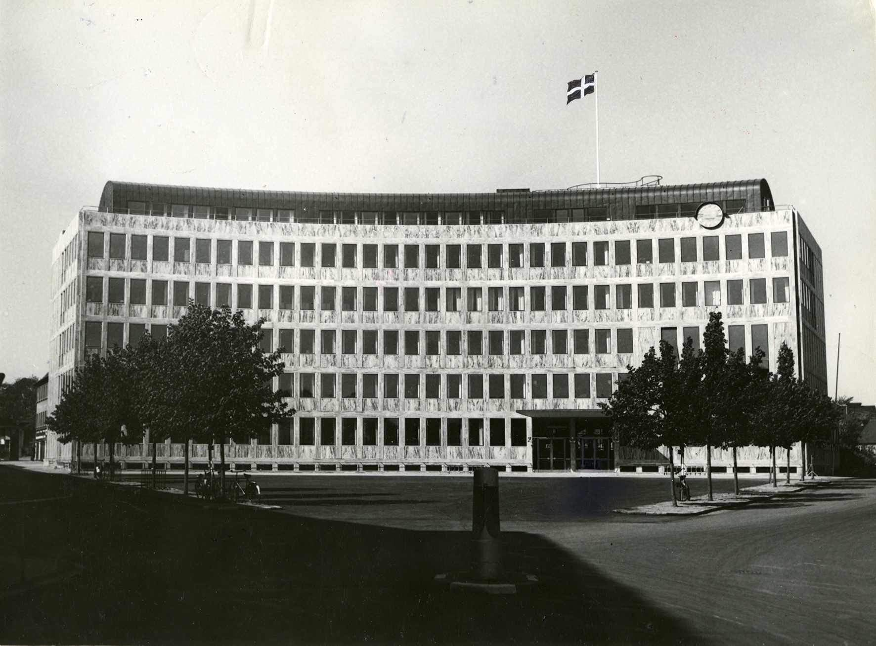 Lyngby Torv 17, 1941 - Lyngby Rådhus